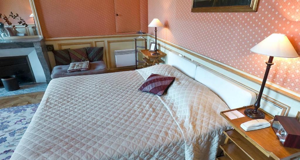 Chateau Du Marechal De Saxe Yerres Quarto foto