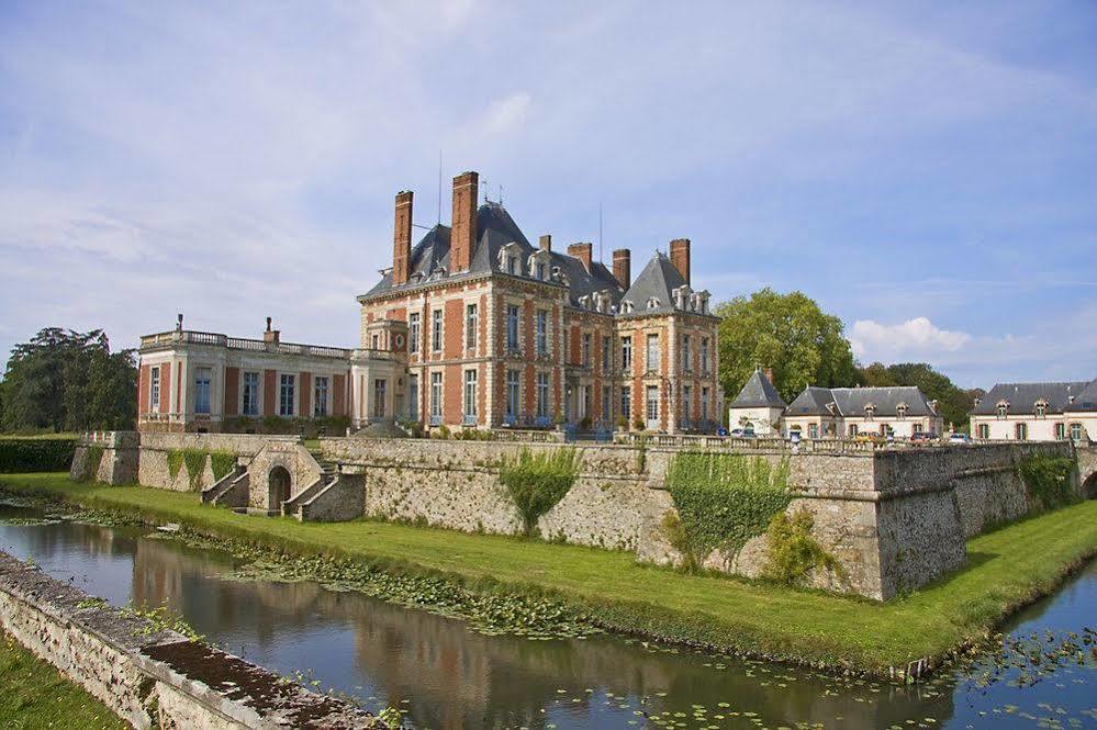 Chateau Du Marechal De Saxe Yerres Exterior foto